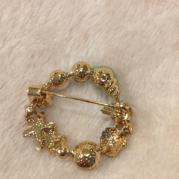 Sea Shells Crystal Pearl Fashion Pin NWOT 1.50” - Picture 4 of 6